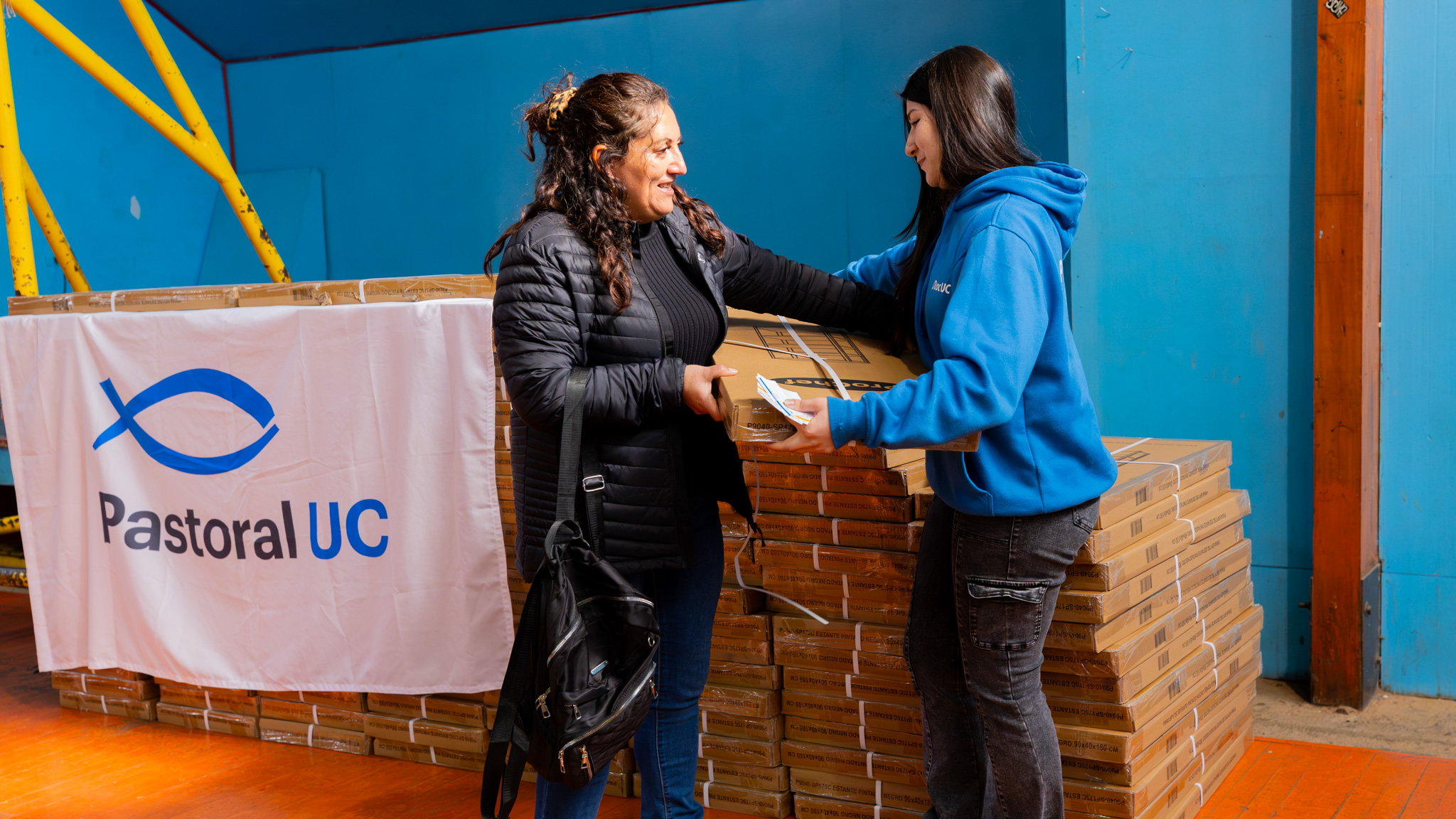 Capaña solidaria Unidos en Cristo – PUC – Duoc UC-35